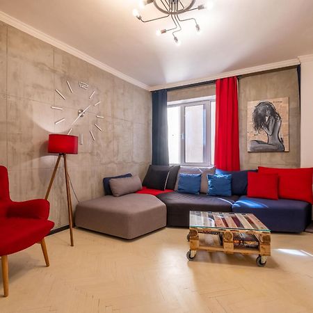 Modern , Spacious 2Br Apartment In Top Center โซเฟีย ภายนอก รูปภาพ