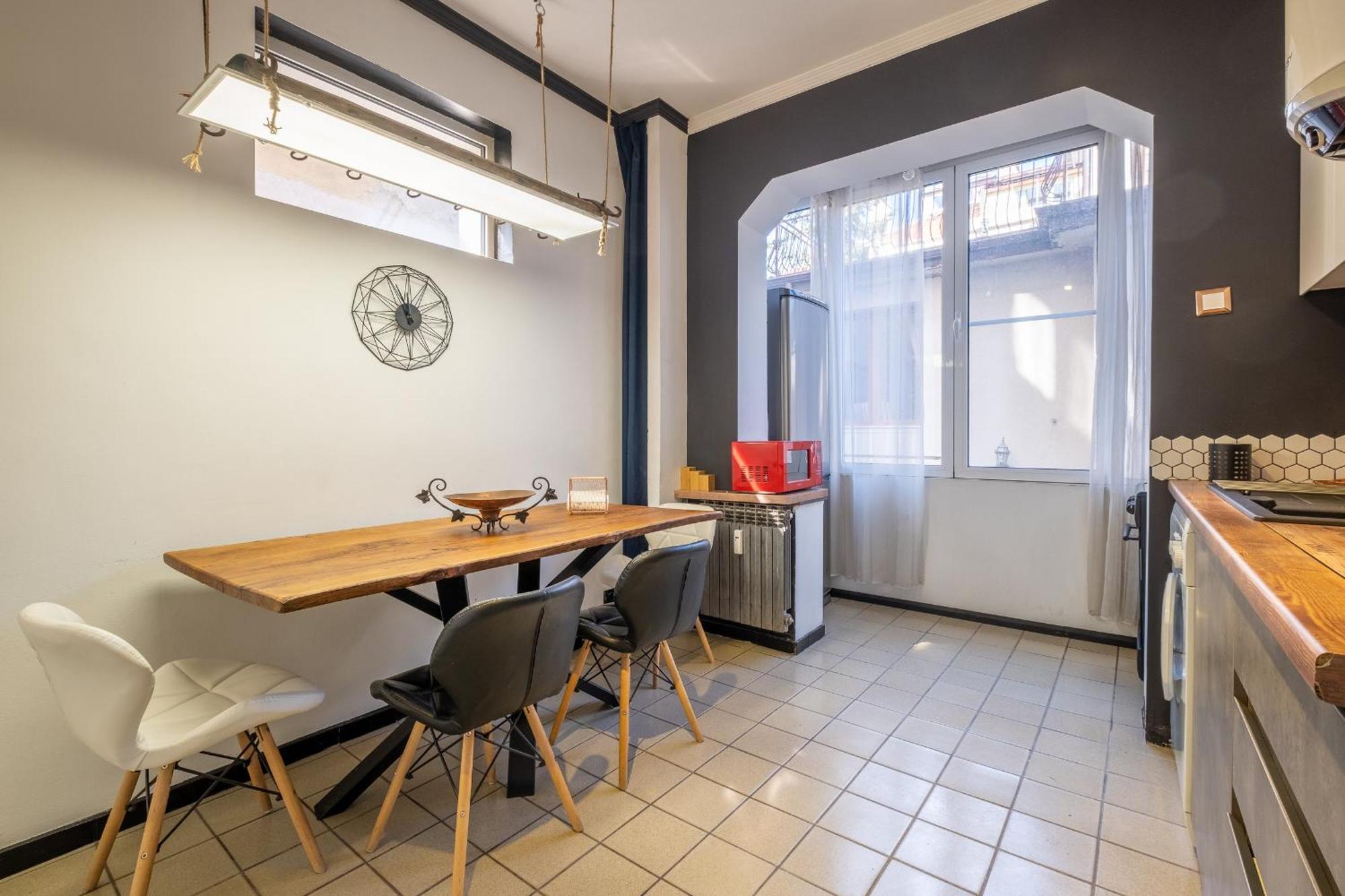 Modern , Spacious 2Br Apartment In Top Center โซเฟีย ภายนอก รูปภาพ
